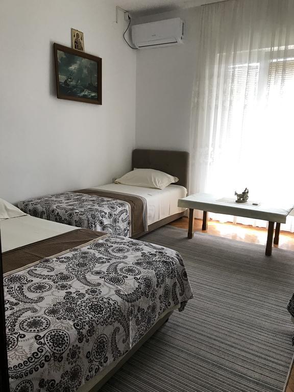 Apartments Pavicevic 티바트 외부 사진