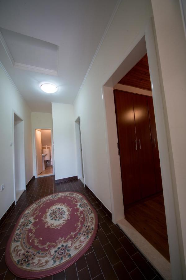 Apartments Pavicevic 티바트 객실 사진
