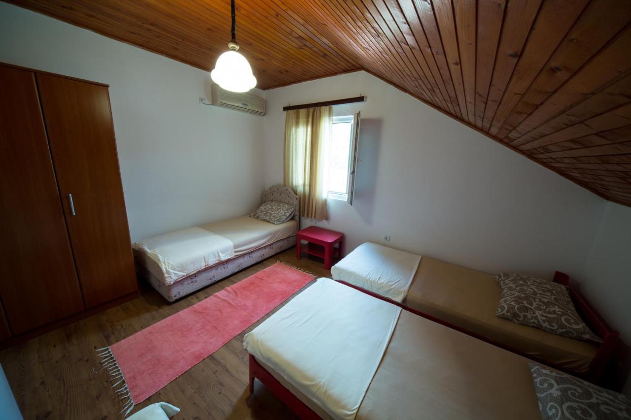 Apartments Pavicevic 티바트 객실 사진