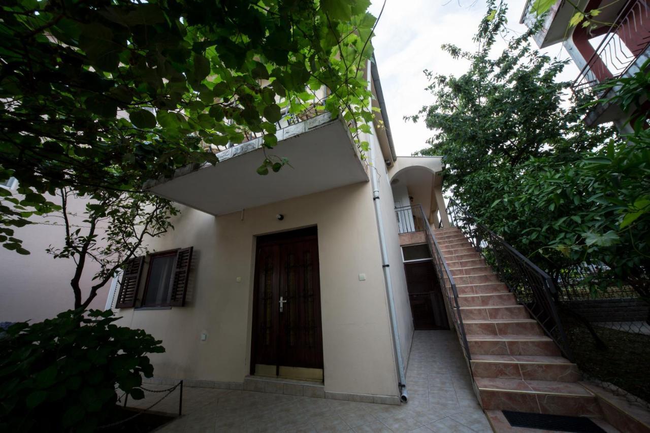 Apartments Pavicevic 티바트 객실 사진